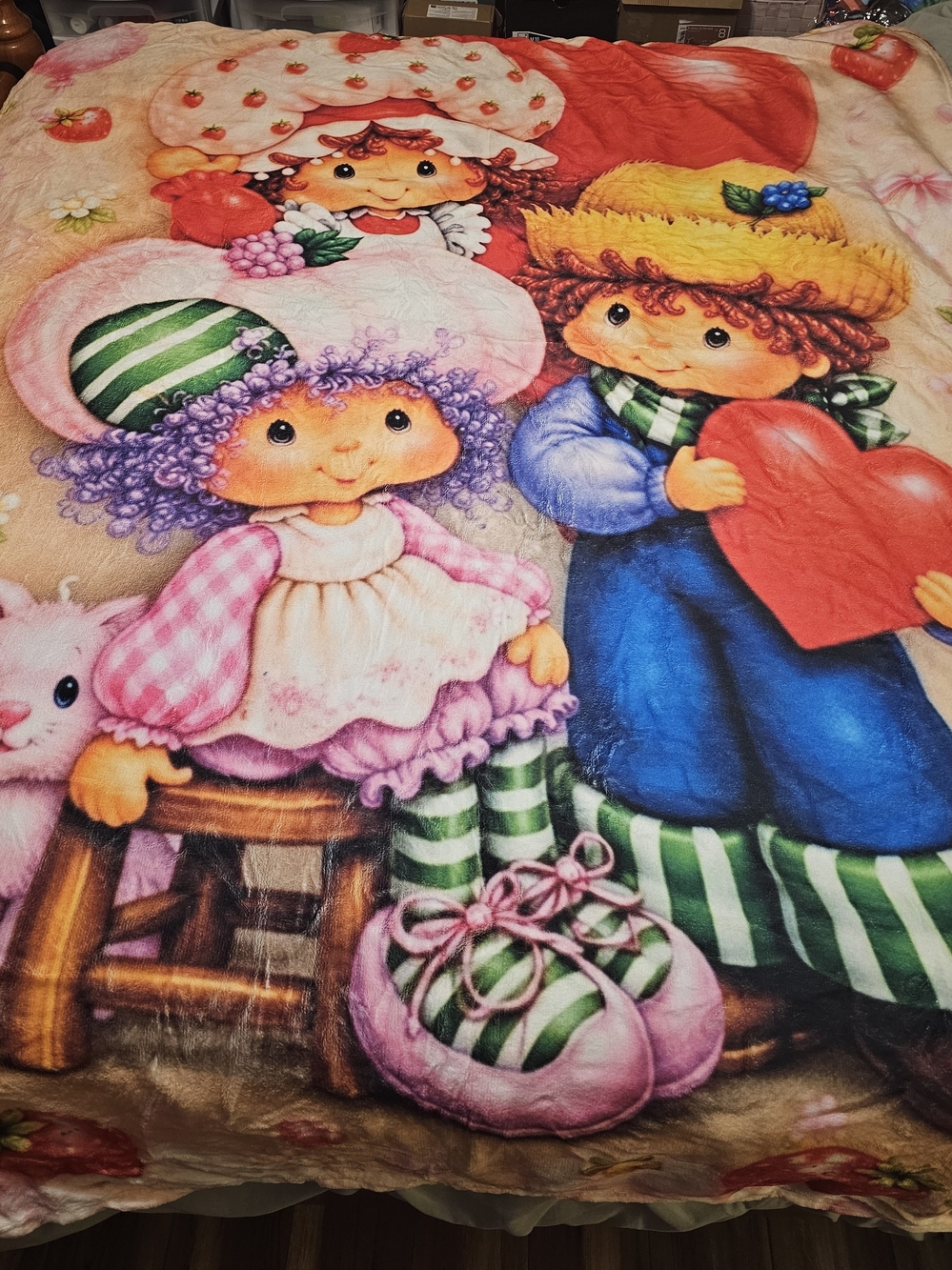 Colorful Kids Cartoon Plush Blanket - Pink, Blue, Green